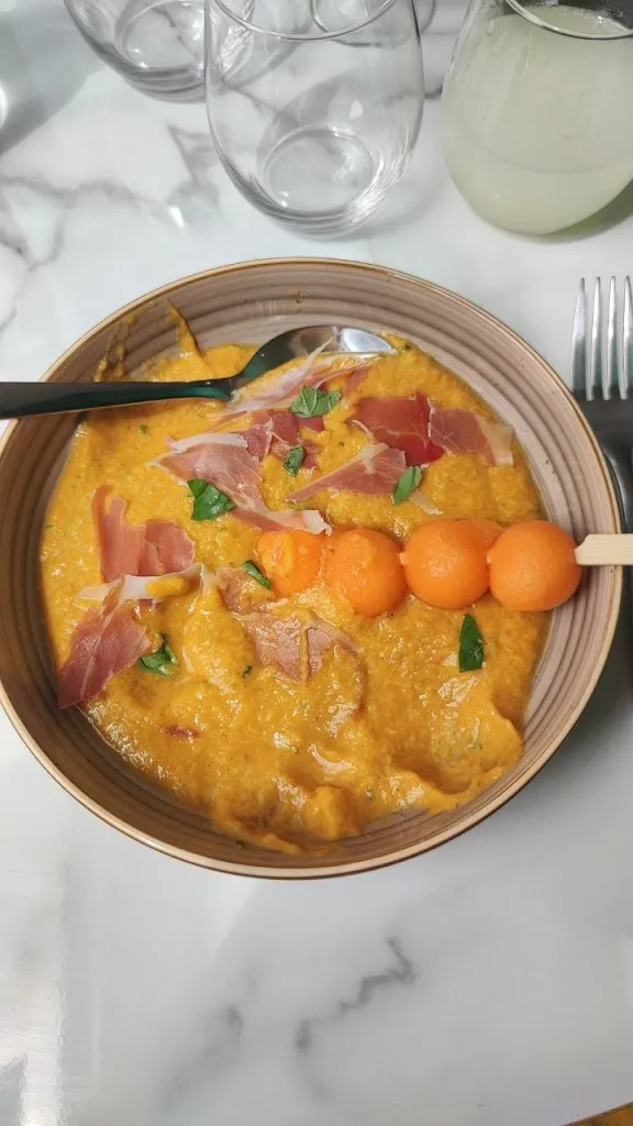 Anne Bazille_CHEZ NANETTE_Saint-Aubin-du-Cormier_review