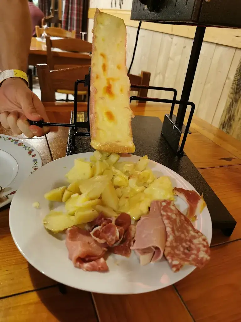 Le Refuge_Saint-Broladre_slider_image_2