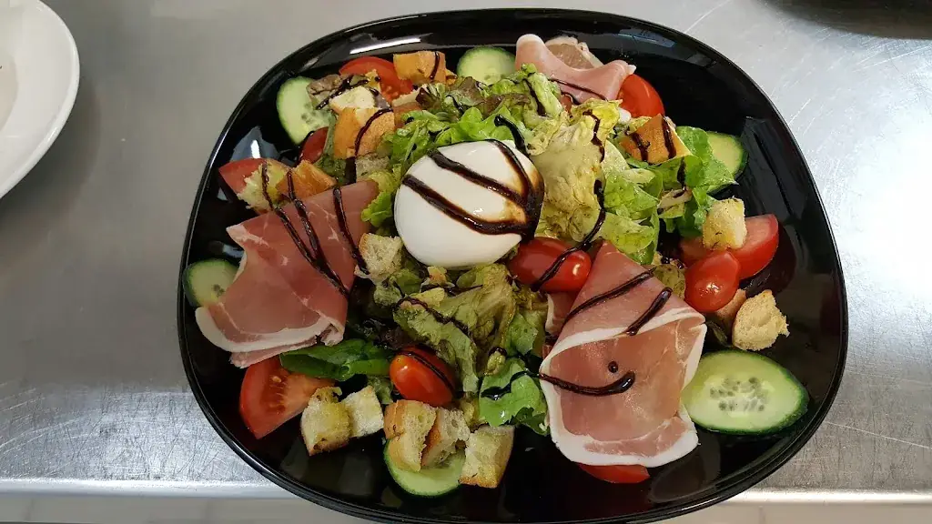 Menu_L'Atypique Restaurant_Saint-Siméon-de-Bressieux_image_9