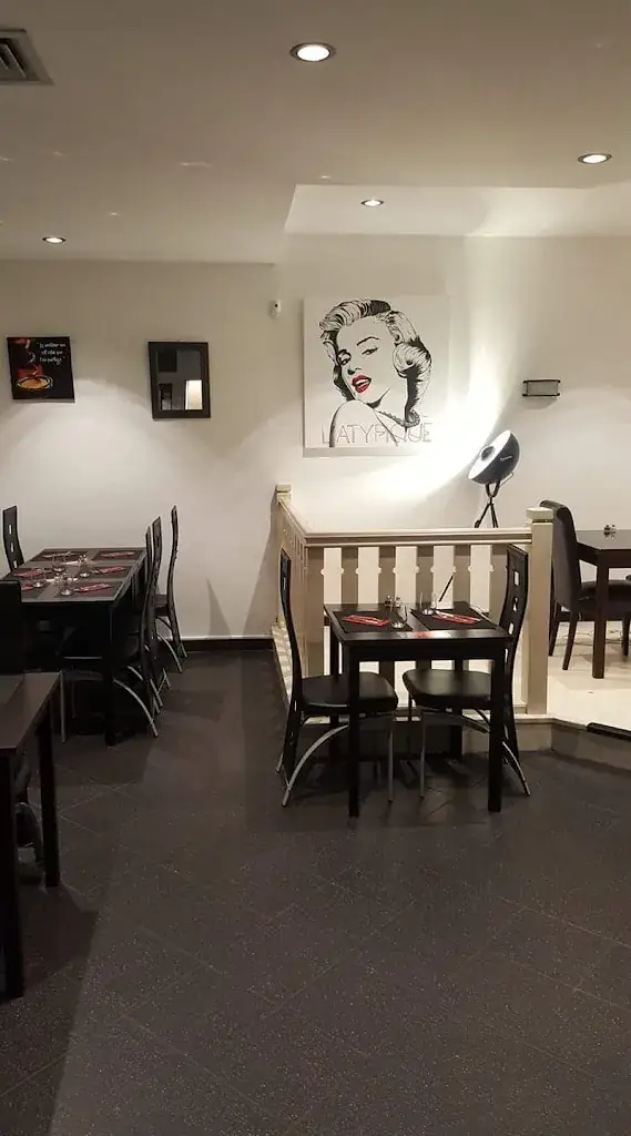 L'Atypique Restaurant Restaurant in Saint-Siméon-de-Bressieux