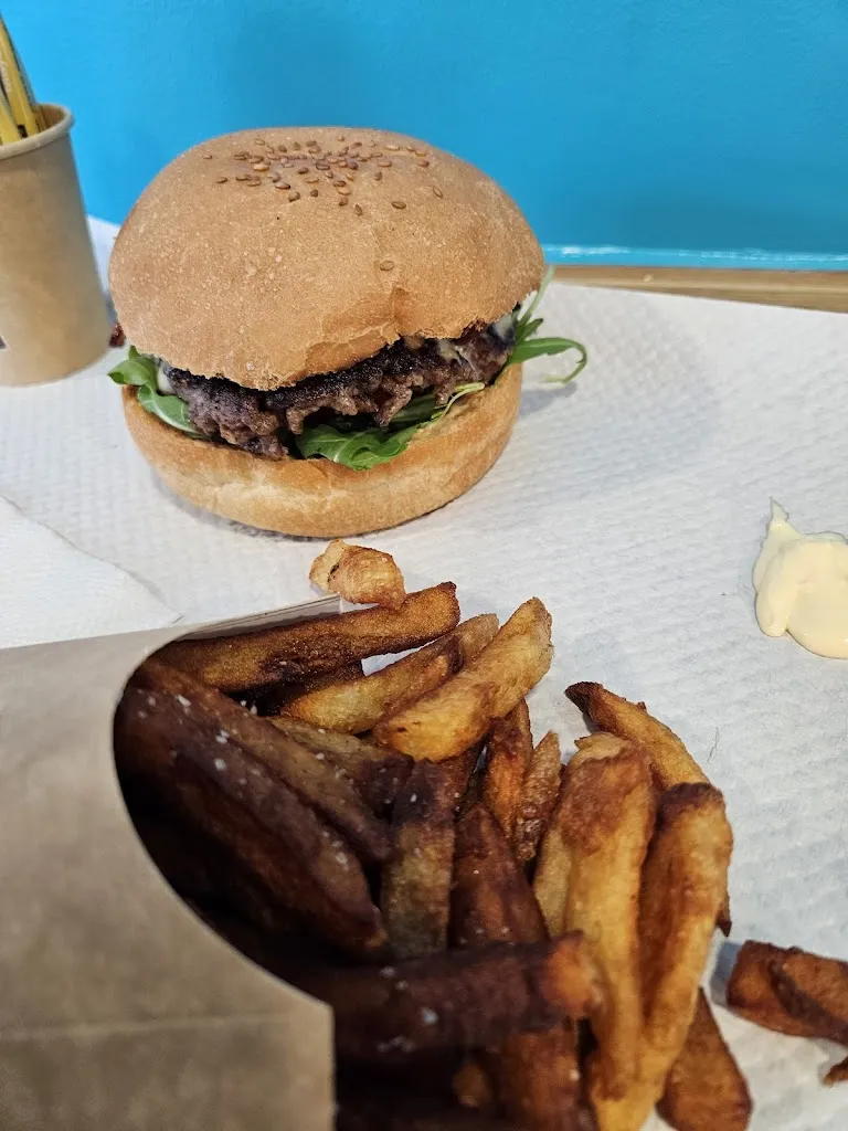 Martijn Lemahieu_Les Burgers de l'Ouest_Rosporden_review