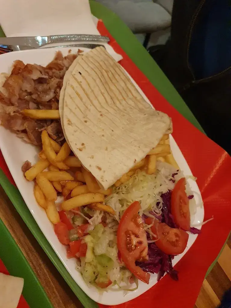 marie-laure Etienne_Istanbul Kebab Rosporden_Rosporden_review