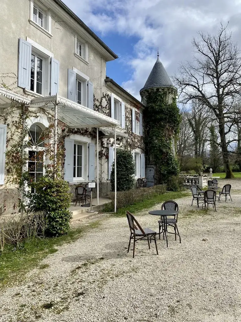 Egle_Château Des Ayes Hotel & Spa A Parenthèse Pour L'éveil Des Sens_Saint-Étienne-de-Saint-Geoirs_recensione