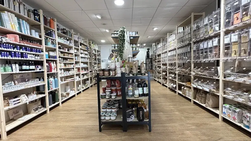 Au Local, Épicerie Vrac Et Produits Locaux restaurant in Rosporden