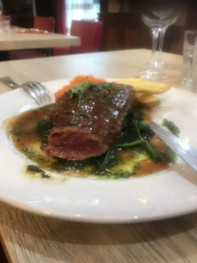 Simon Coop_Le Caradoc_Saint-Caradec_review