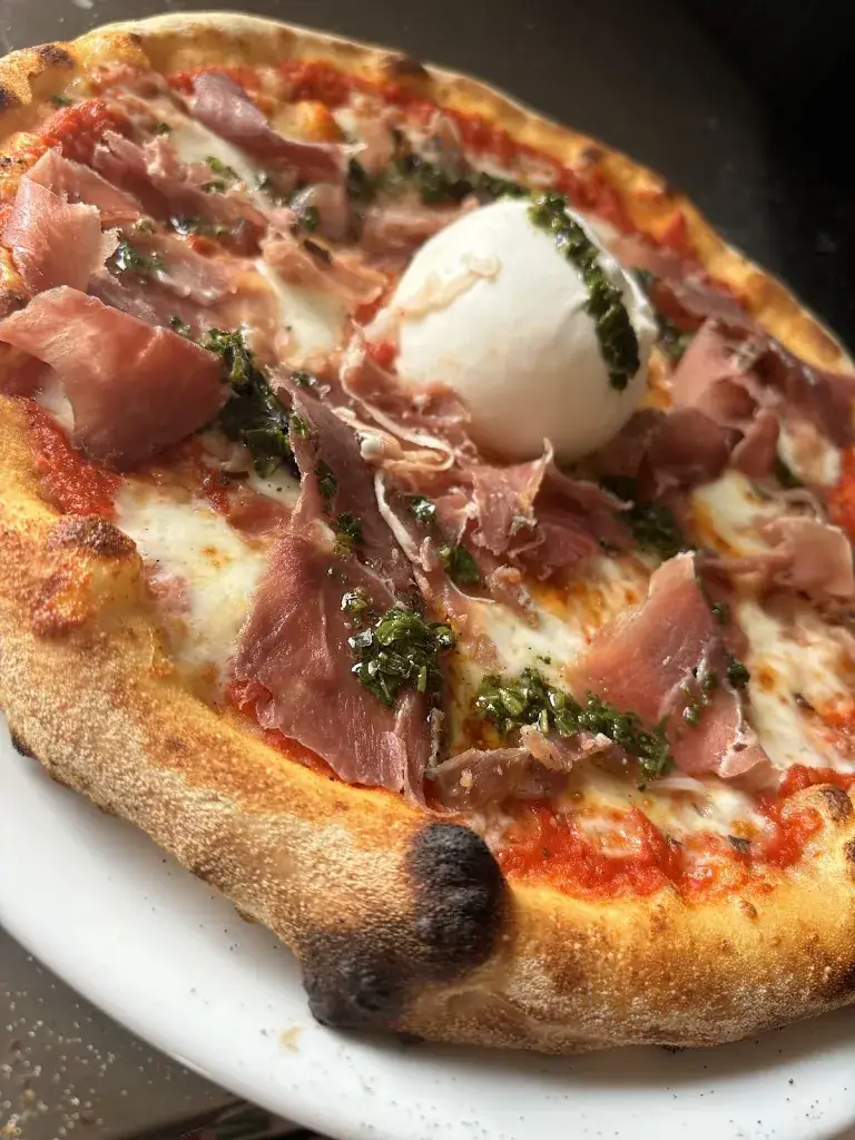 L'ATELIER_Brézins_slider_image_3