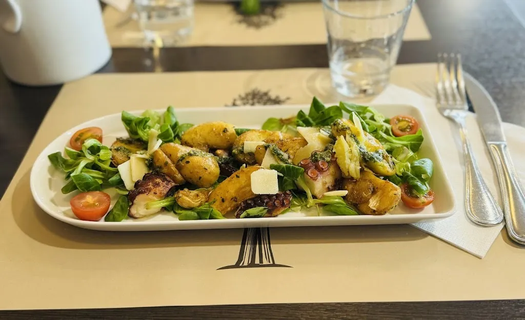 Séquoia Restaurant_Saint-Étienne-de-Saint-Geoirs_slider_image_3