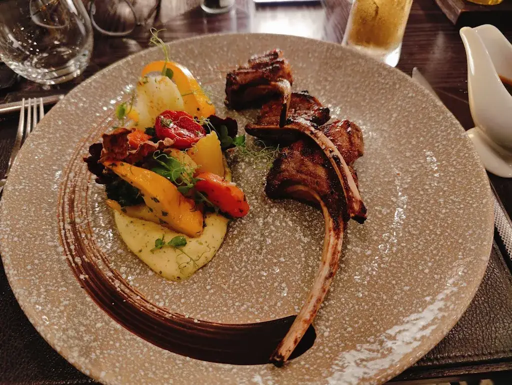 Brasserie Chic_Mauritius_slider_image_3