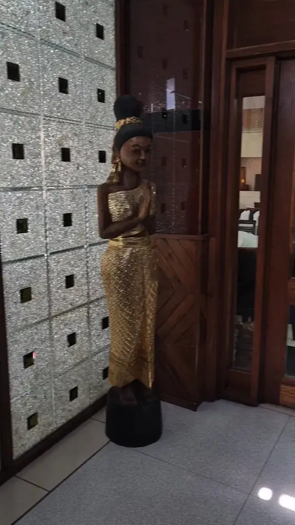 Daren Jason_Fortune 8 Restaurant_Mauritius_Bewertung