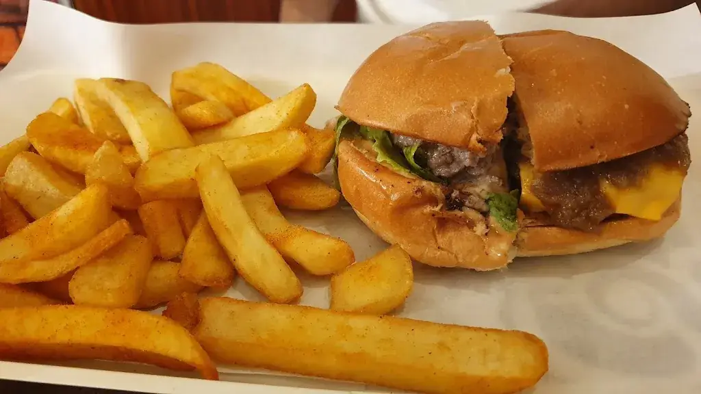 Firaas Koodaruth_Smasher Port Louis_Mauritius_review