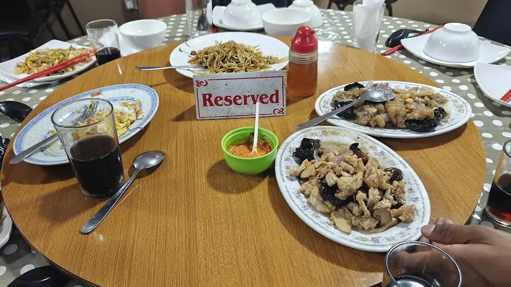 Avinash Gunnoo_Moy Zhou Restaurant_Mauritius_review