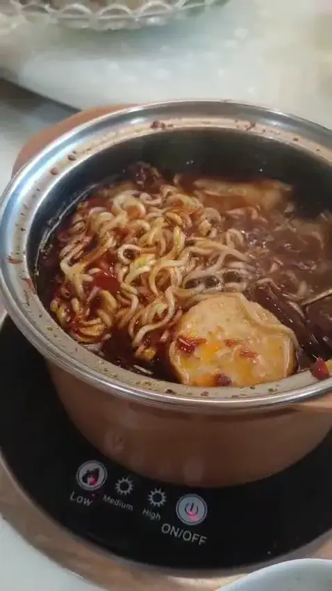 Elodie Jean-François_Lao Zhao Hotpot Restaurant / 老赵火锅 Mauritius_Mauritius_review