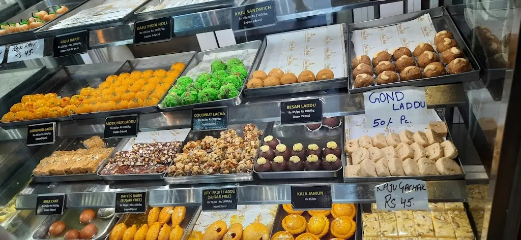 Praveena_Namo india_Mauritius_review