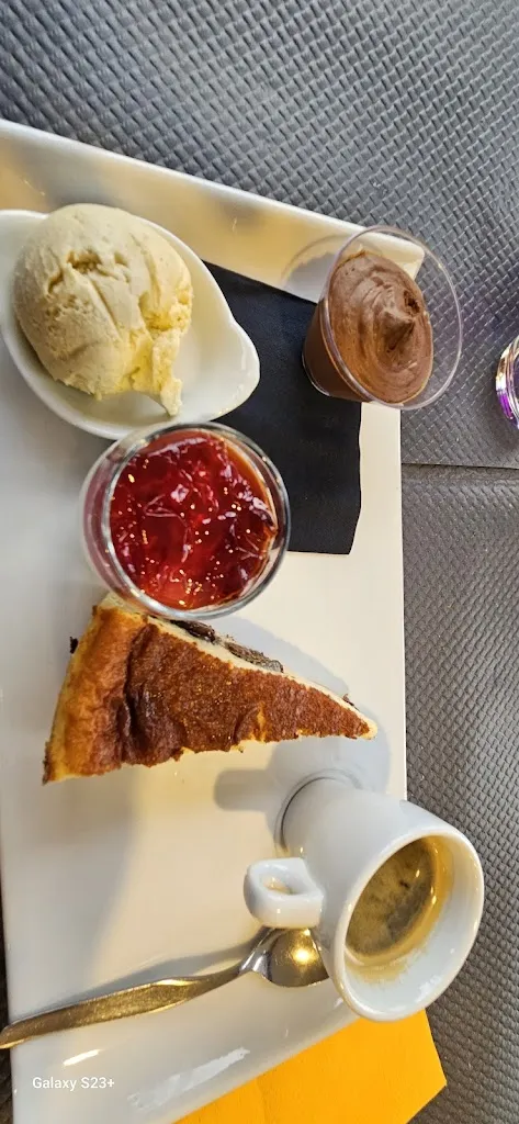 Menu_Restaurant Les Couesnons_Roz-sur-Couesnon_image_7