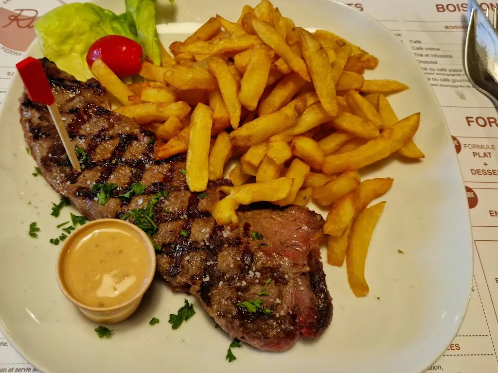 Le Rustique_Saint-Georges-de-Gréhaigne_slider_image_2