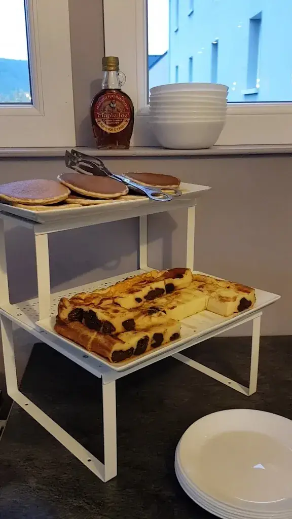 The Originals Boutique, Hôtel Les Quatre Salines, Le Mont Saint-Michel Sud restaurant in Roz-sur-Couesnon