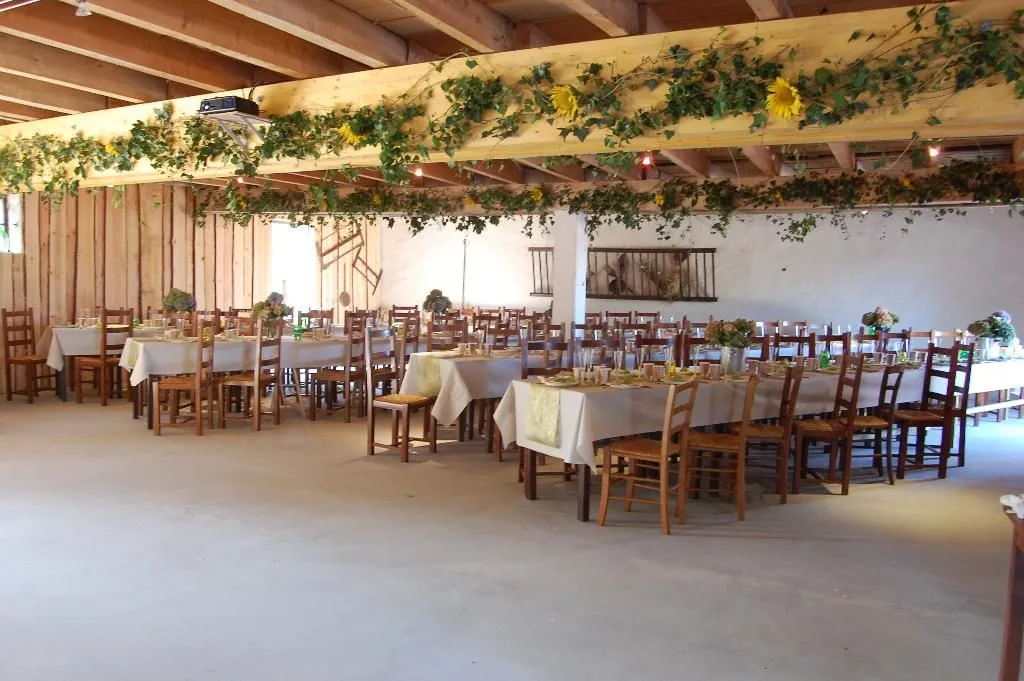 Le Relais Bourbonnais_Broût-Vernet_slider_image_1