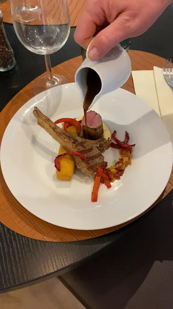 LE RELAIS MONTOIS_Pontorson_slider_image_2