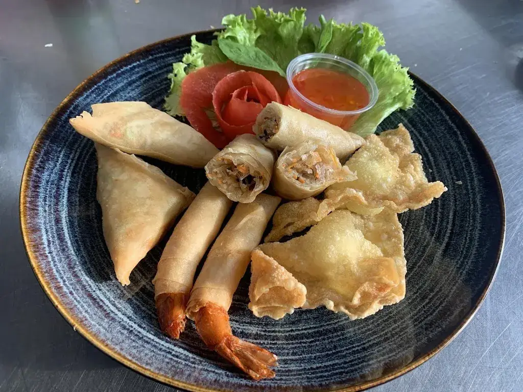 Bangkok Cuisine_Saint-Armel_slider_image_1