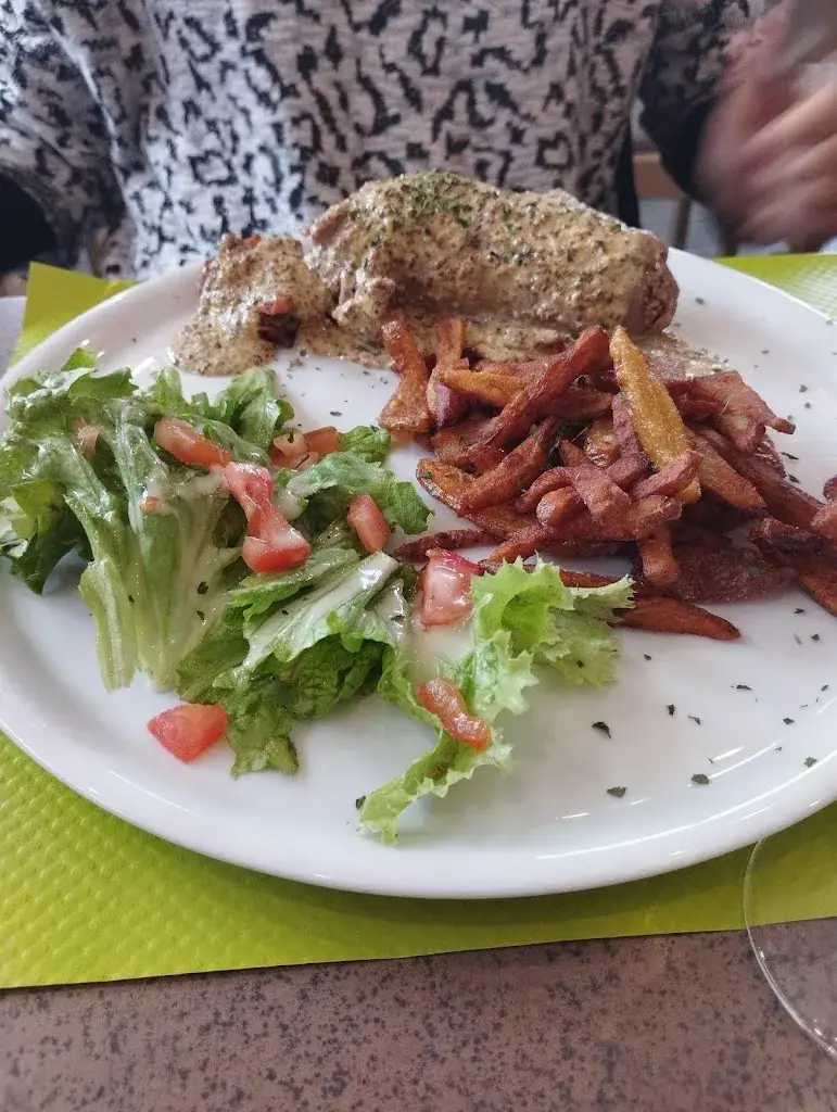 Michel Pountcheff_Restaurant pizzéria Le Pas Sage_Hézo_review