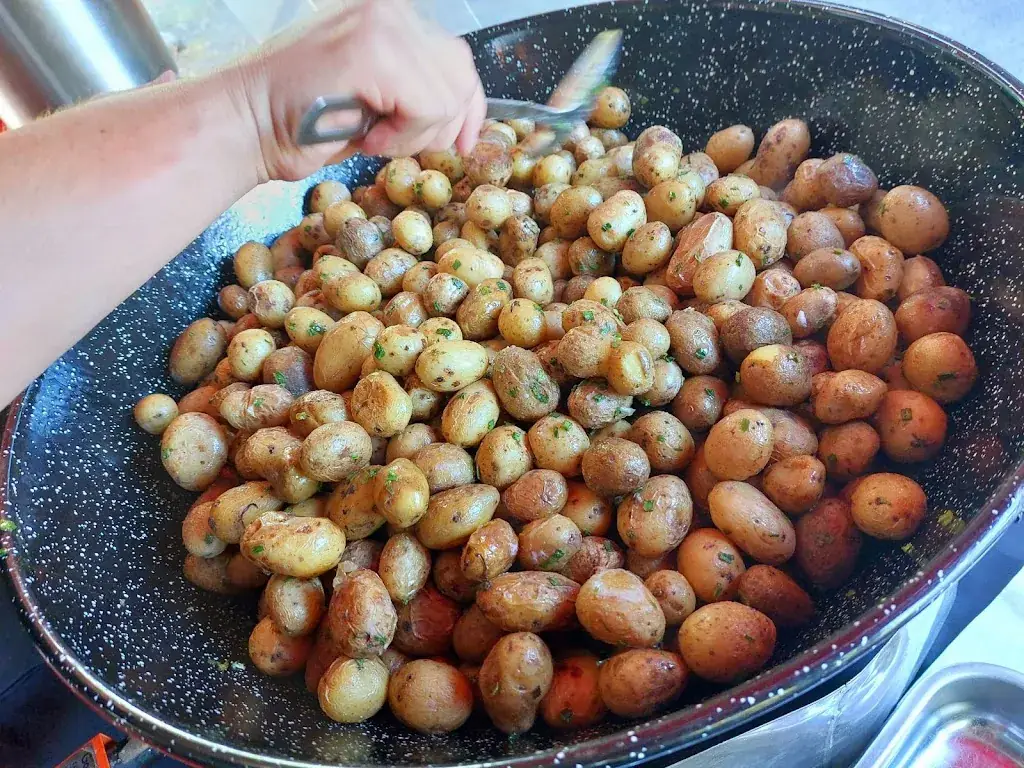 Rôtisserie Tinténiac Saint Domineuc_Tinténiac_slider_image_2