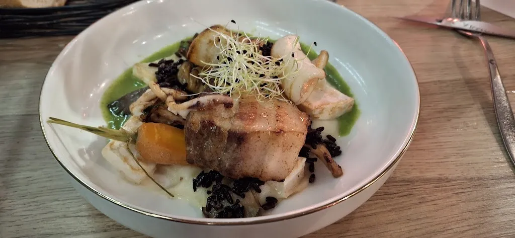 stjepan crnic_La Marinière_Saint-Cast-le-Guildo_review