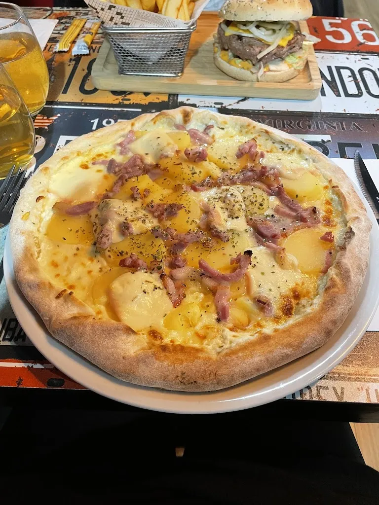 Oscar road st donan_Saint-Donan_slider_image_2