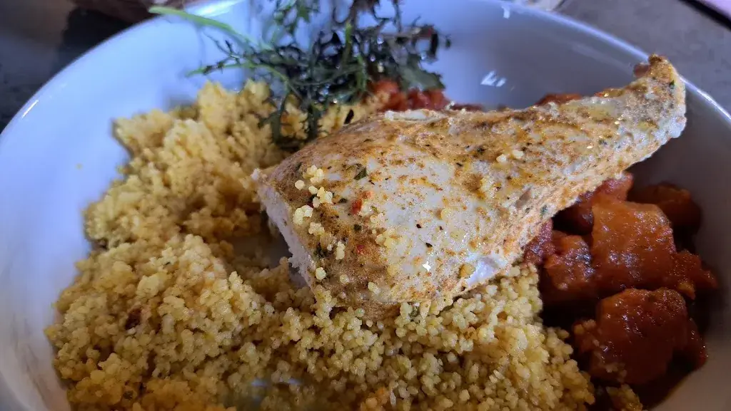 Stephanie Arnaud_MIDI 12_Saint-Germain-Laprade_review