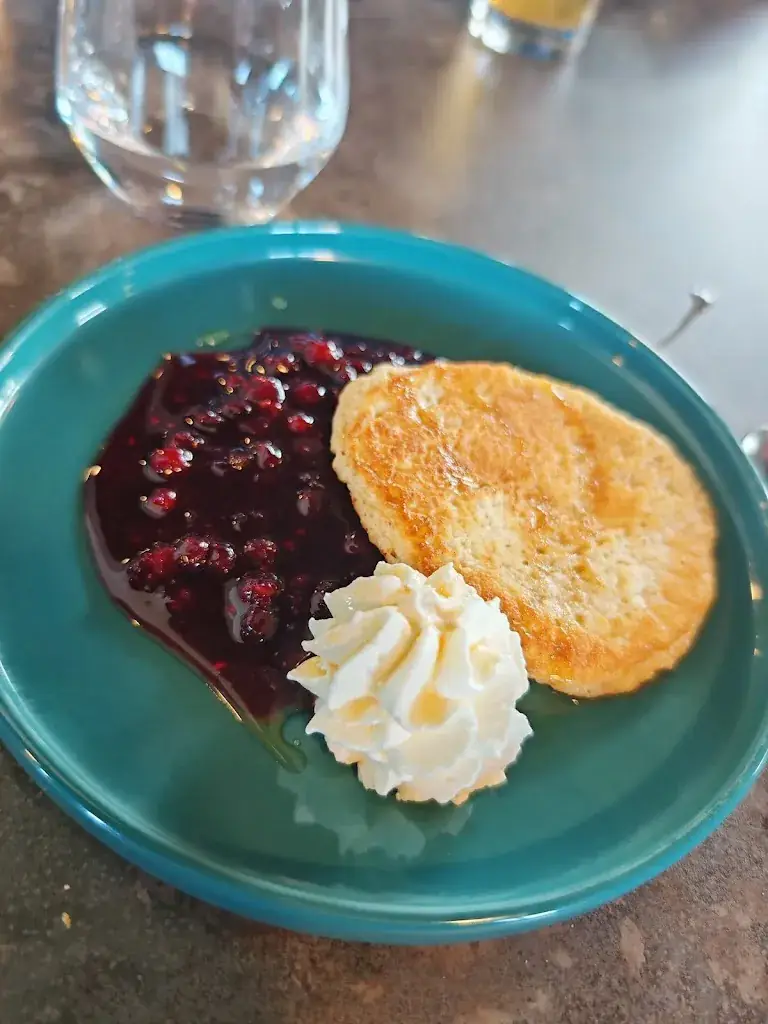 Romain Chalindar_MIDI 12_Saint-Germain-Laprade_review