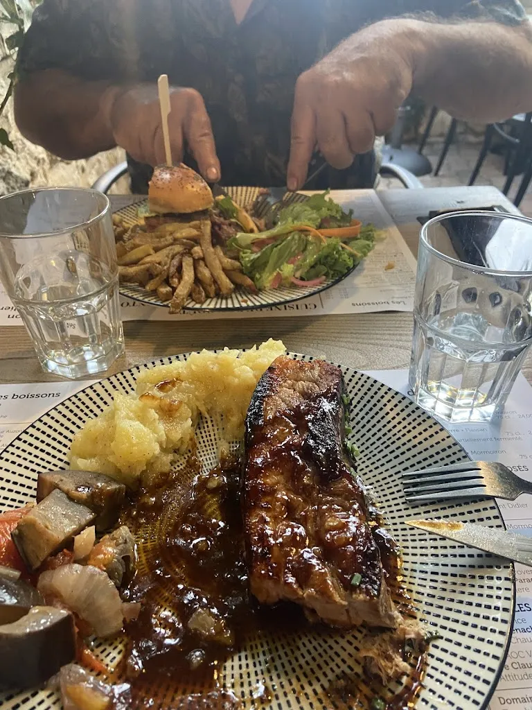 Le Café du Siècle_Saint-Didier_slider_image_2