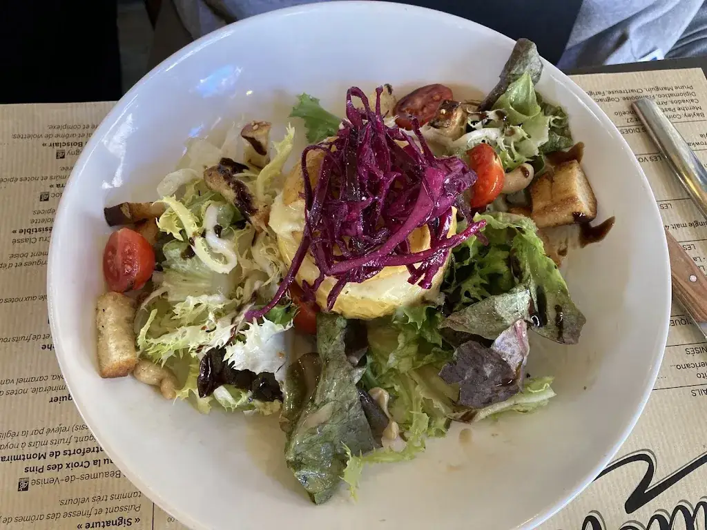 Lauren Apple_Bistrot Juliette_Saint-Didier_review