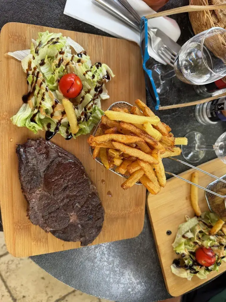 Clement Couldouce_O bistrot gourmand_Saint-Étienne-du-Grès_review