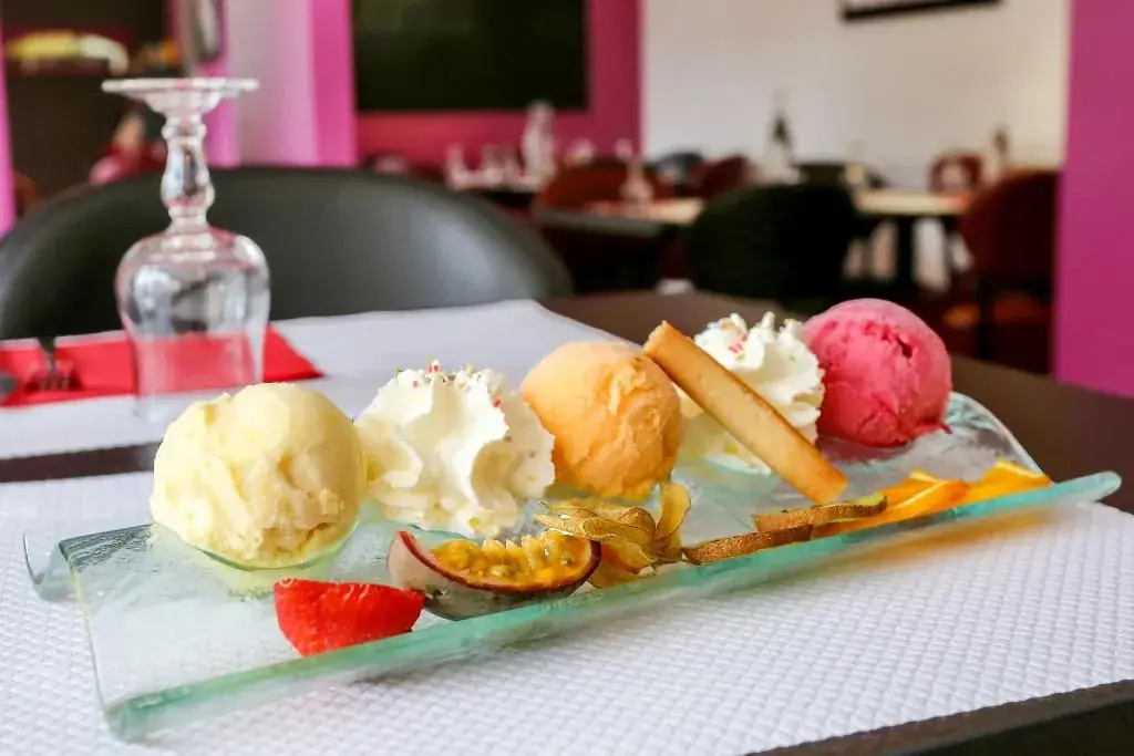 Tout Le Monde en Parle_Roch_slider_image_2