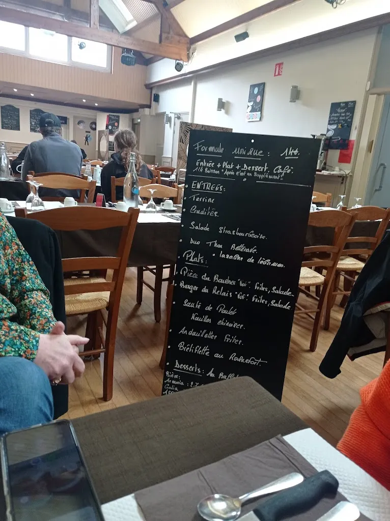 gilles DESPONTIN_Le Relais Des Landes_Saint-Sauveur-des-Landes_recensione