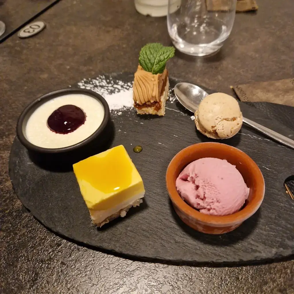 Le Vellavi_Puy-en-Velay_slider_image_2