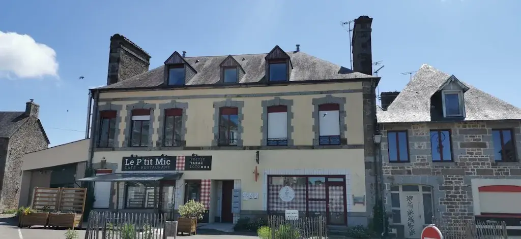 Le P'tit Mic_Saint-Georges-de-Reintembault_slider_image_2