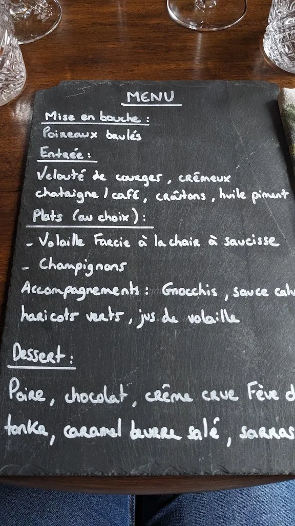 Menu_Auberge les filles en bottes_Saint-Georges-de-Reintembault_image_3