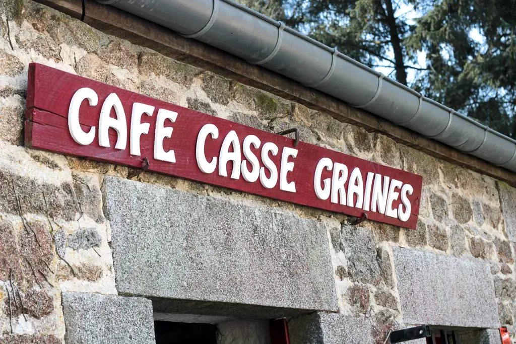 Le casse-graines restaurant in Châtellier