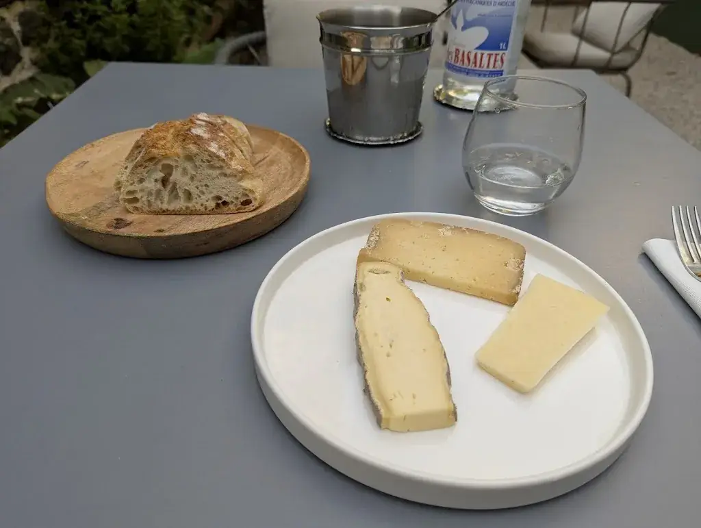 Juris Krikis_Restaurant Les Flâneurs_Puy-en-Velay_review