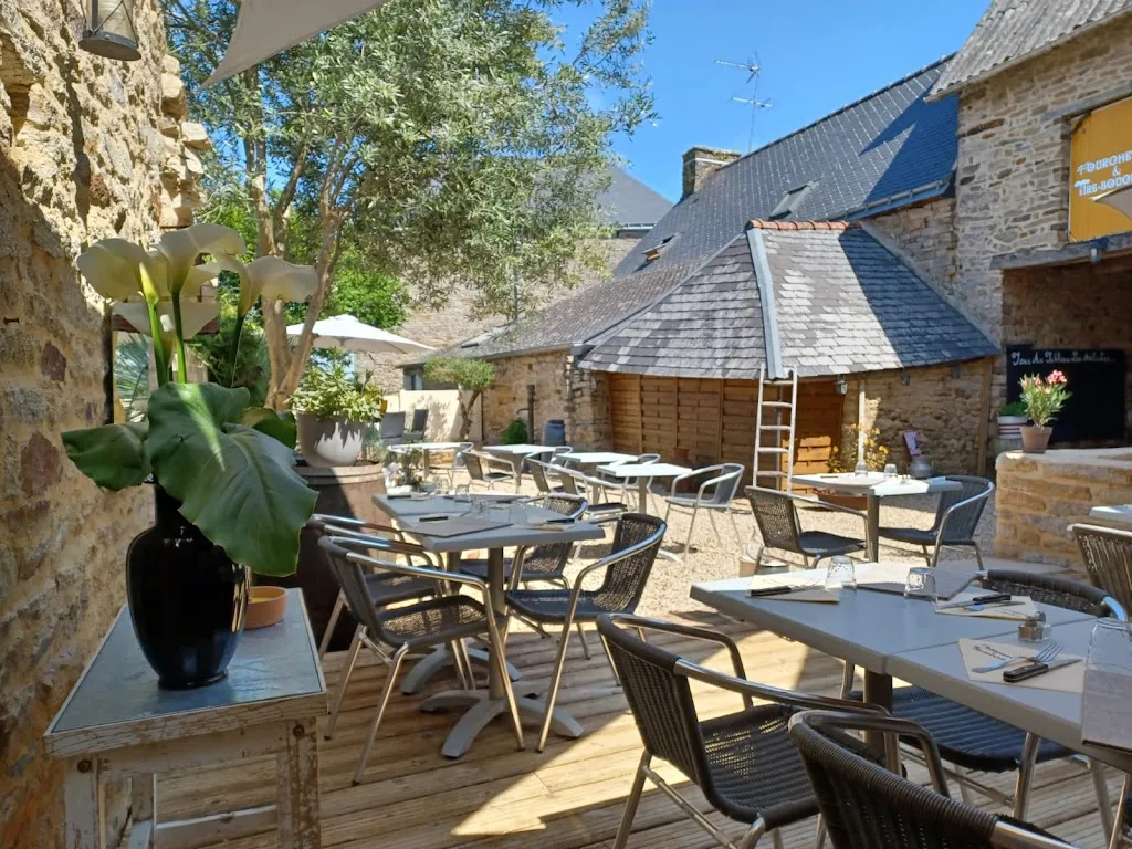 Fourchette & Tire-Bouchon ristorante a Saint-Jean-Brévelay