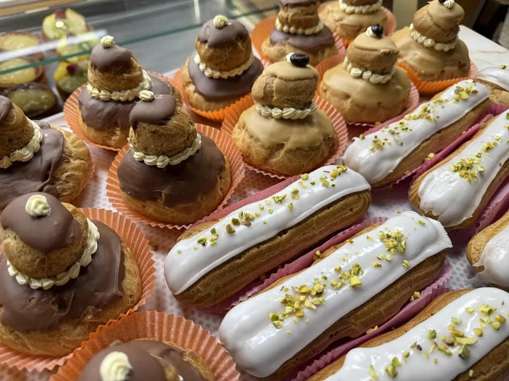 Boulangerie PARROT_Saint-Jean-Brévelay_slider_image_2