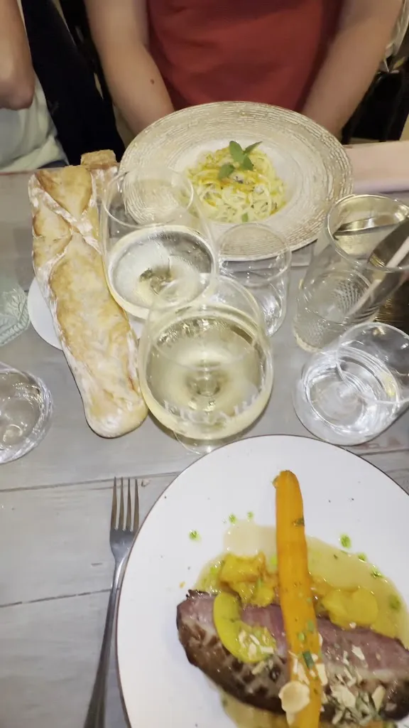 FIGARO_Marseille_slider_image_2