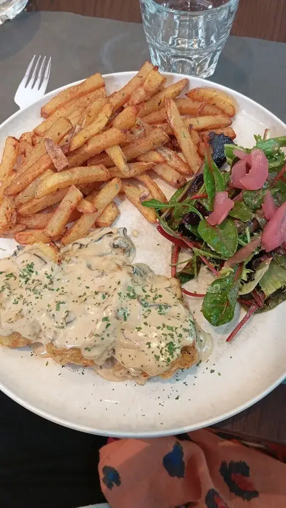 Prudence Apovo_La table d’Hervé_Marseille_review