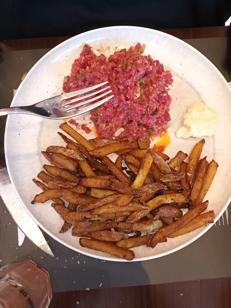 Patou H_La table d’Hervé_Marseille_review