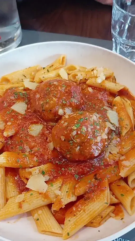 La table d’Hervé_Marseille_slider_image_2