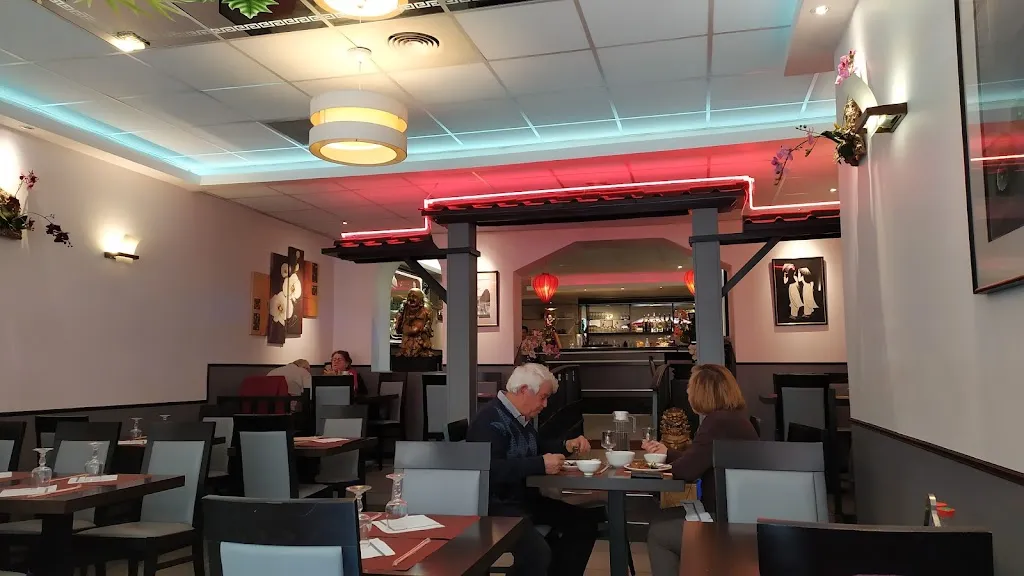 Shangaï X'Press_Marseille_slider_image_1