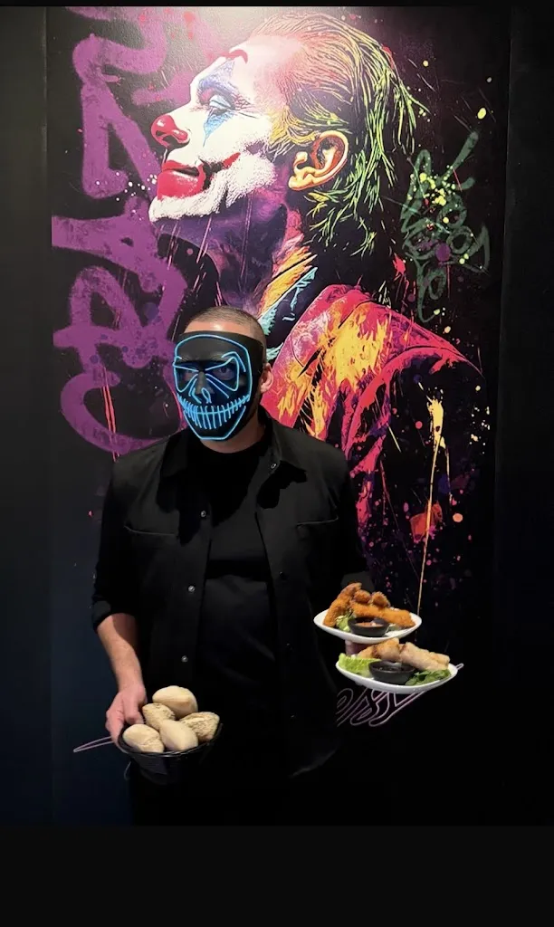 Madness fusion food_Marseille_slider_image_3