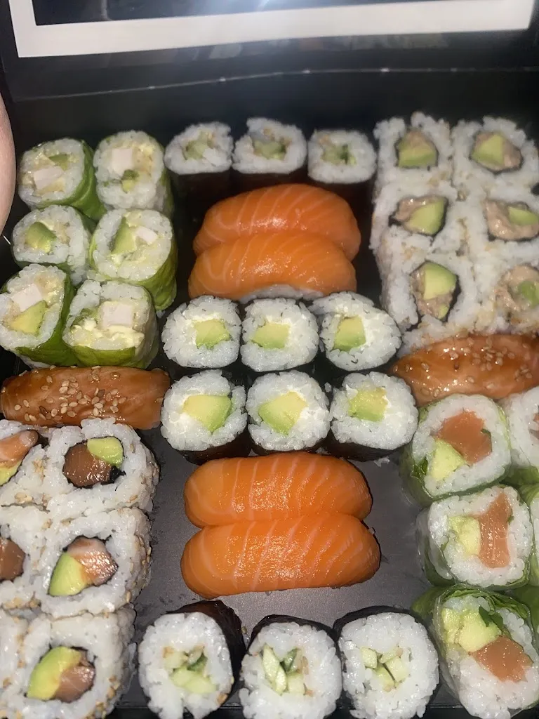 Maeva Kayla_Sushi Shop Marseille Saint-Barnabé_Marseille_review