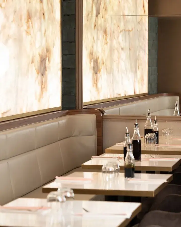 Bozen Marseille Saint Barnabé restaurant in Marseille