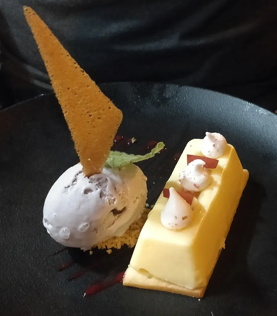 Restaurant Le Poivrier_Puy-en-Velay_slider_image_3